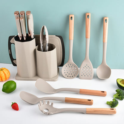 Itembabad 15-Piece Silicone Kitchen Utensil Set with Wooden Handles - product detail image 4